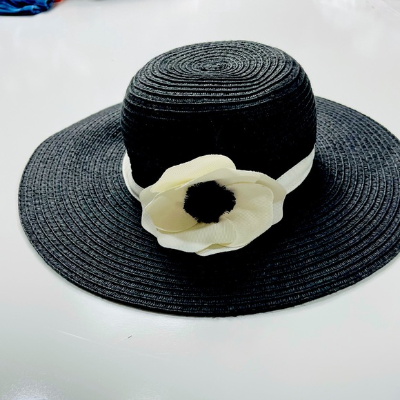 Hat - Picture 1 of 3